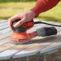 Шліфмашина ексцентрикова BLACK+DECKER, 240 Вт, 125 мм, 14000 об/хв, амплітуда 3 мм, вага 1.31 кг