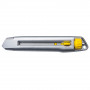 Ніж STANLEY "Interlock" з 18 мм лезами з сегментами, що відламуються, L = 165 мм.