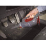 Пилосос автомобільний BLACK+DECKER 12 В (автомережа), повітряна потужність 12.5 аВт, потужність всмоктування 275 мм/Н2О, повітряний потік 1053 л/хв, ємність пилозбірника 610 мл, довжина кабелю 5 м, вага 0.6 кг