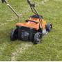 Газонокосарка акумуляторна BLACK+DECKER, 18 В, 2.5 А/год, ширина косіння 32 см, 2 акумулятора і зарядний пристрій, травозбірник 35 л, вага 15 кг