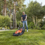 Газонокосарка електрична BLACK+DECKER, 1200 Вт, ширина косіння 32 см, висота косіння 20-60 мм, травозбірник 35 л, вага 8.33 кг
