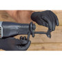 Шабельна пила мережева BLACK+DECKER, 750 Вт, швидкість 0-2.800 хід / хв, величина ходу 20 мм, безключова заміна, блокування випадкового пуску, кабель живлення 3.0 м, 2 пильних полотна (пакування - картон), 2.4 кг