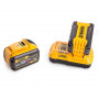 Міксер акумуляторний DeWALT, 54В XR FLEXVOLT Li-ion, 0-225/350/475/600/725 об/хв, різьблення шпинделя М14, вага 5.1 кг, 2 акумулятори 9 А/год, ЗП, валіза