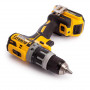 Дриль-шурупокрут DeWALT, безщітковий, ударний, 18 В XR Li-ion, 2 А/год, 70 Нм, 550-2000 об/хв, патрон 13 мм швидкозатискний, кількість швидкостей - 2, вага 1.6 кг, 2 акумулятора, зарядний пристрій, валіза