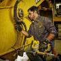 Пістолет масляний акумуляторний DeWALT, 18В XR Li-ion, швидкість подачі 147.87 мл/хв, вага 3.63 кг, без акумуляторів і ЗП, валіза