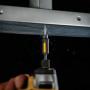 Головка торцева магнітна "EXTREME" DeWALT 1/4" х 13 мм, шестигранна з рухомим магнітом всередині