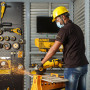 Шліфмашина кутова мережева DeWALT, 2600 Вт, d = 230 мм, 6500 об/хв, вага 5.86 кг