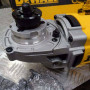 Шліфмашина кутова мережева DeWALT, 2200 Вт, d = 230 мм, 6600 об/хв, вага 5.2 кг