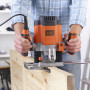 Фрезер мережевий BLACK+DECKER, 1200 Вт, 8000-28000 об/хв, цанга 6-8 мм, максимальний діаметр фрези - 30 мм, вага 3.37 кг
