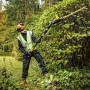 Кущоріз акумуляторний безщітковий з розбірною штангою DeWALT, 18 В, 5 А/год, довжина ножа 55 см, діаметр гілок 25 мм, 1 акумулятор і зарядний пристрій, вага 4 кг
