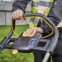 Газонокосарка акумуляторна безщіткова DeWALT, 2х18 В, ширина косіння 48 см, без акумулятора і зарядного пристрою, висота косіння 25-86 мм, травозбірник 55 л, вага 25.5 кг