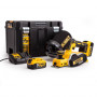 Рубанок акумуляторний DeWALT, 18 В XR Li-ion, 5 А/год, безщітковий, ширина стругання 82 мм, вага (без акумулятора) 2.5 кг, 2 акумулятора і зарядний пристрій, валіза